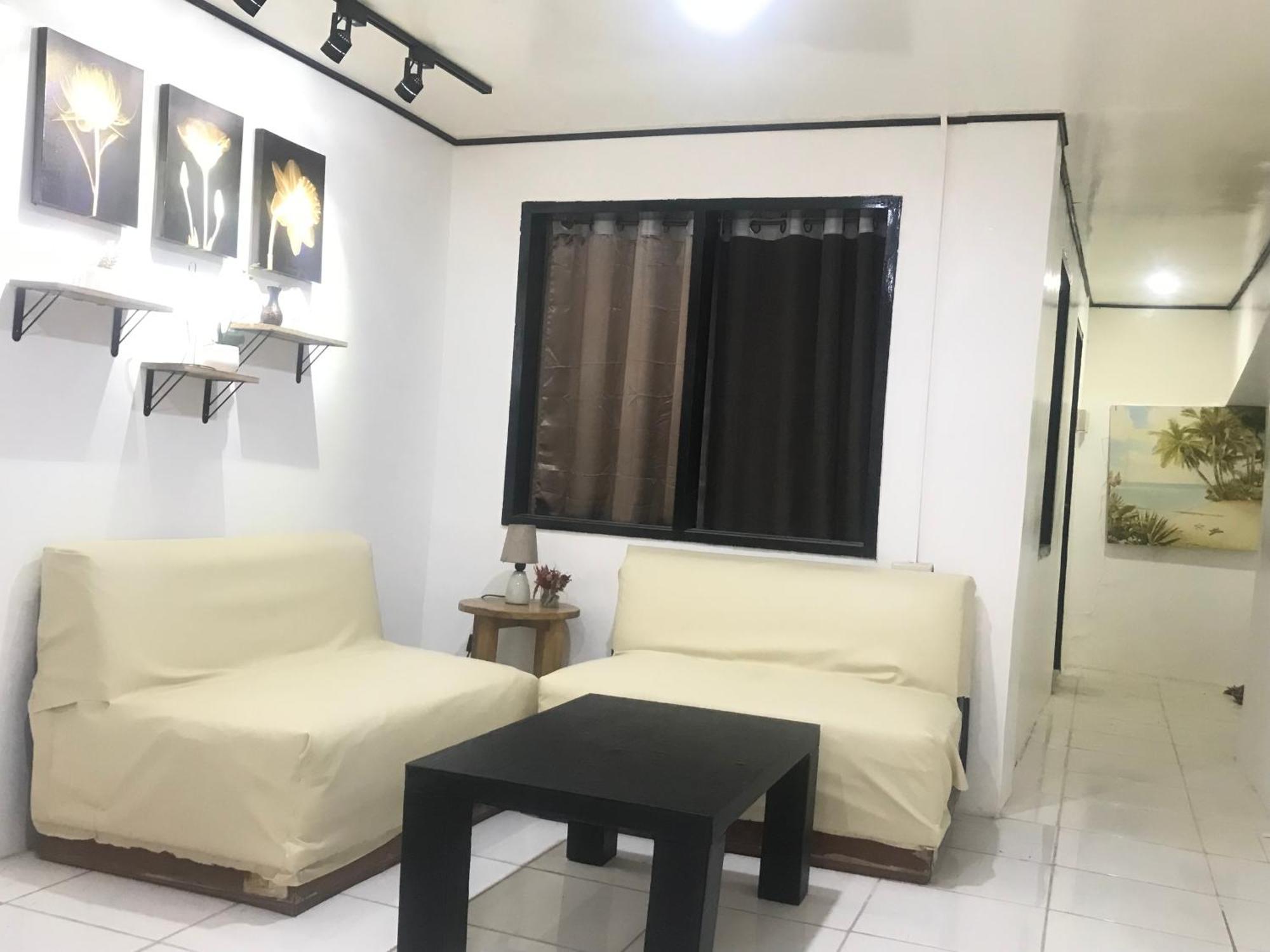 Central Hub Homestay Puerto Princesa Ngoại thất bức ảnh